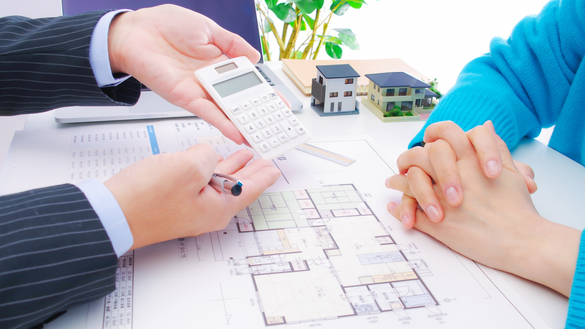 当社が直接買い取るため、安心・迅速・簡単にご売却が可能です。住み替えをご検討の方も、次のお住まい探しまでトータルでサポートいたします。